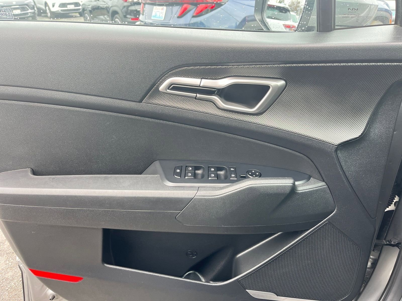 Thumbnail: 2023 Kia Sportage - 18