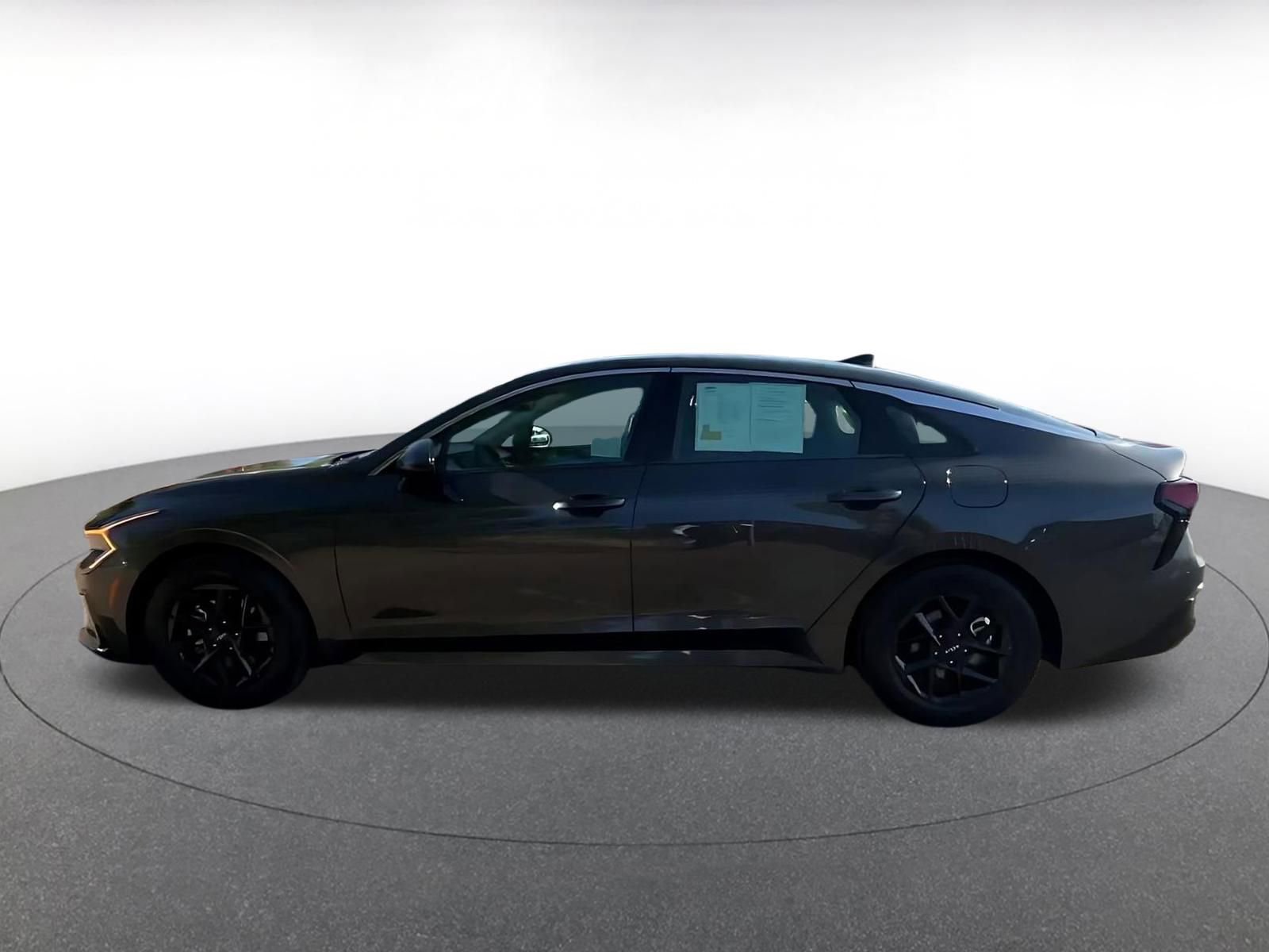 Thumbnail: 2025 Kia K5 - 9