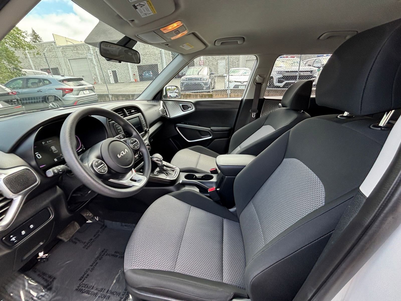 Thumbnail: 2025 Kia Soul - 24