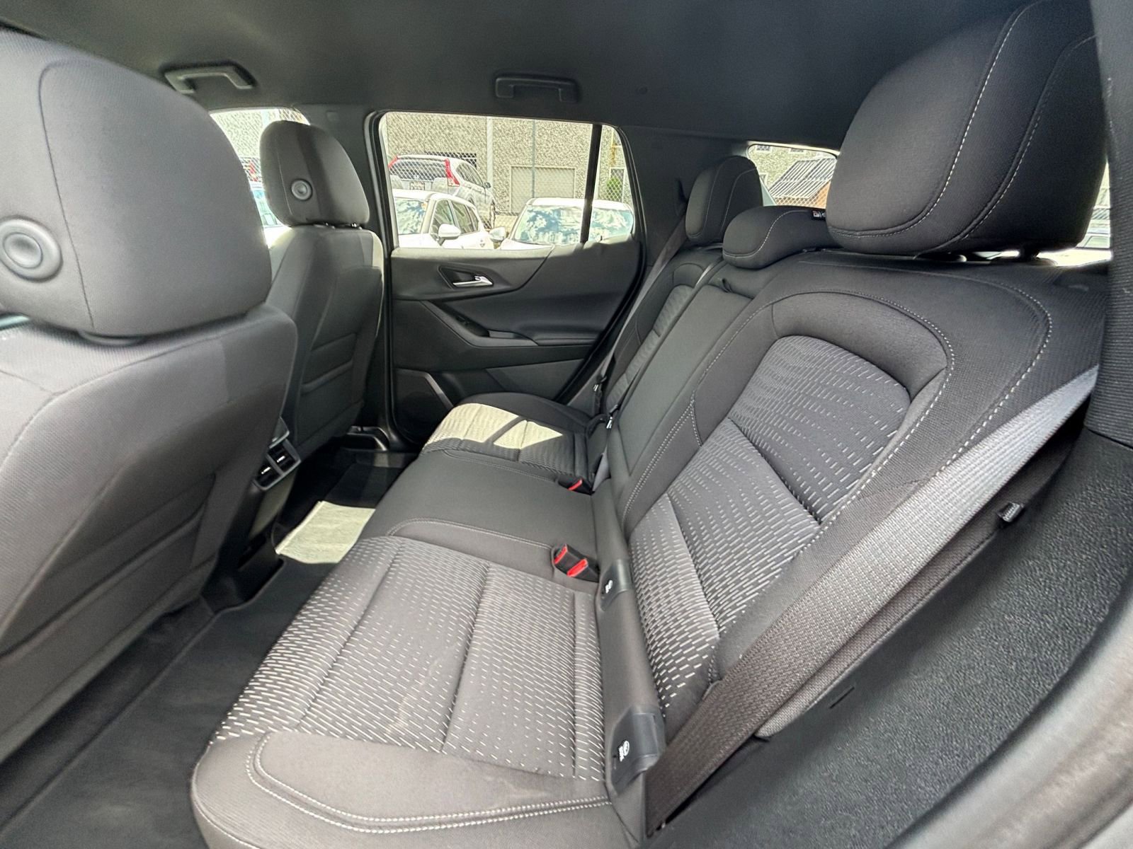 Thumbnail: 2025 Chevrolet Equinox - 27