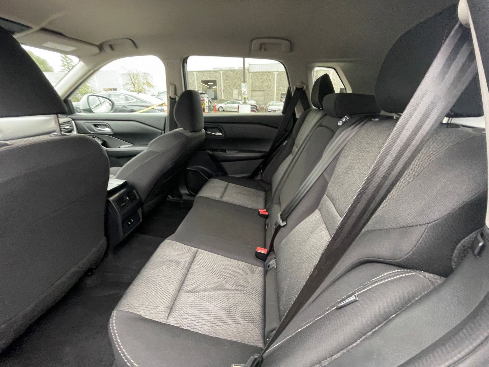 Thumbnail: 2025 Nissan Rogue - 27