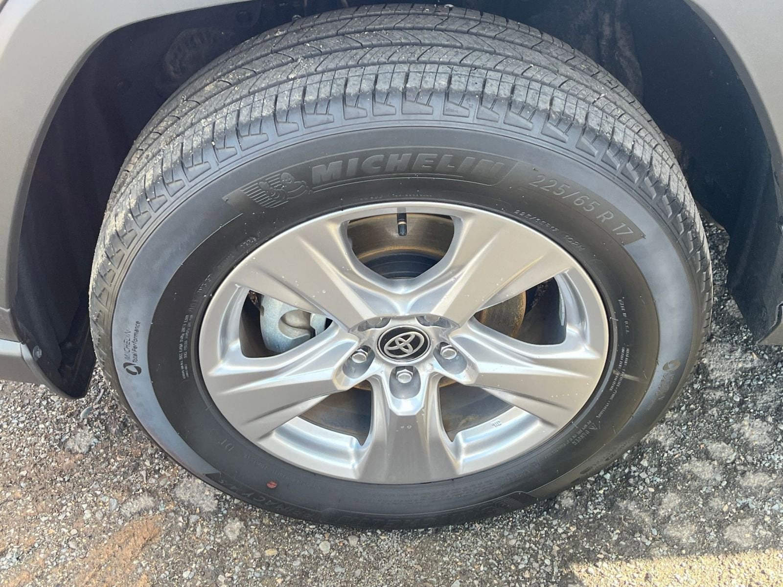 Thumbnail: 2025 Toyota RAV4 - 30