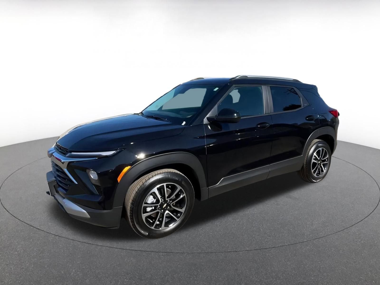 Thumbnail: 2025 Chevrolet TrailBlazer - 8