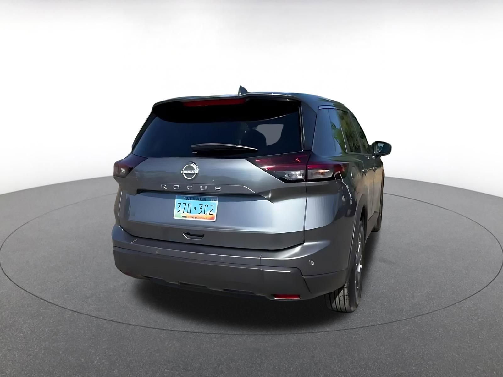 Thumbnail: 2025 Nissan Rogue - 15
