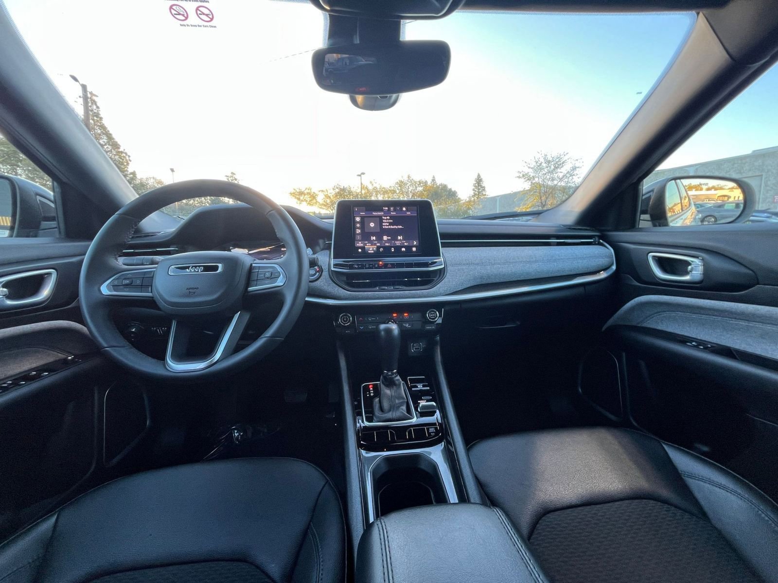 Thumbnail: 2025 Jeep Compass - 32