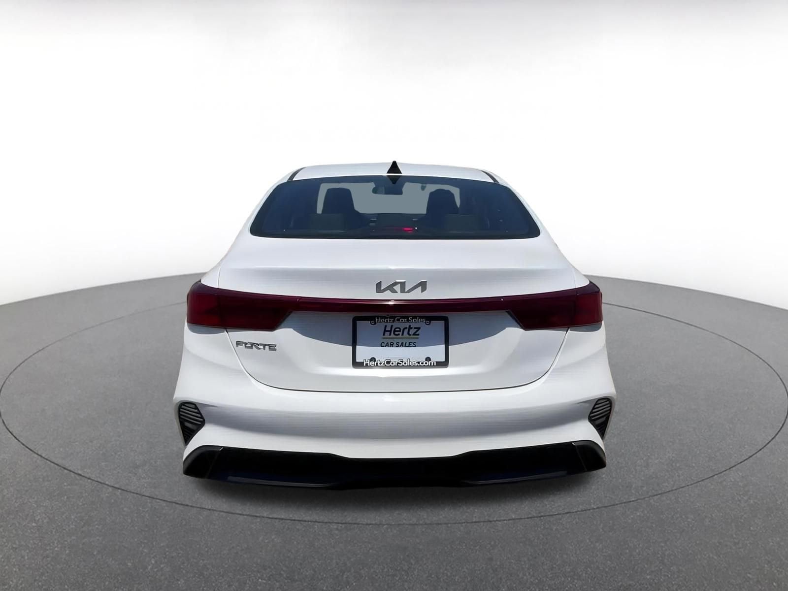 2024 Kia Forte LXS 11
