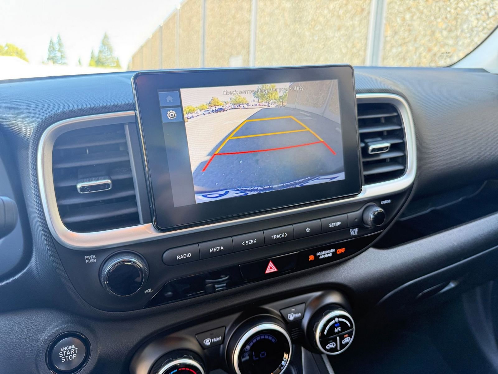 Thumbnail: 2025 Hyundai Venue - 24