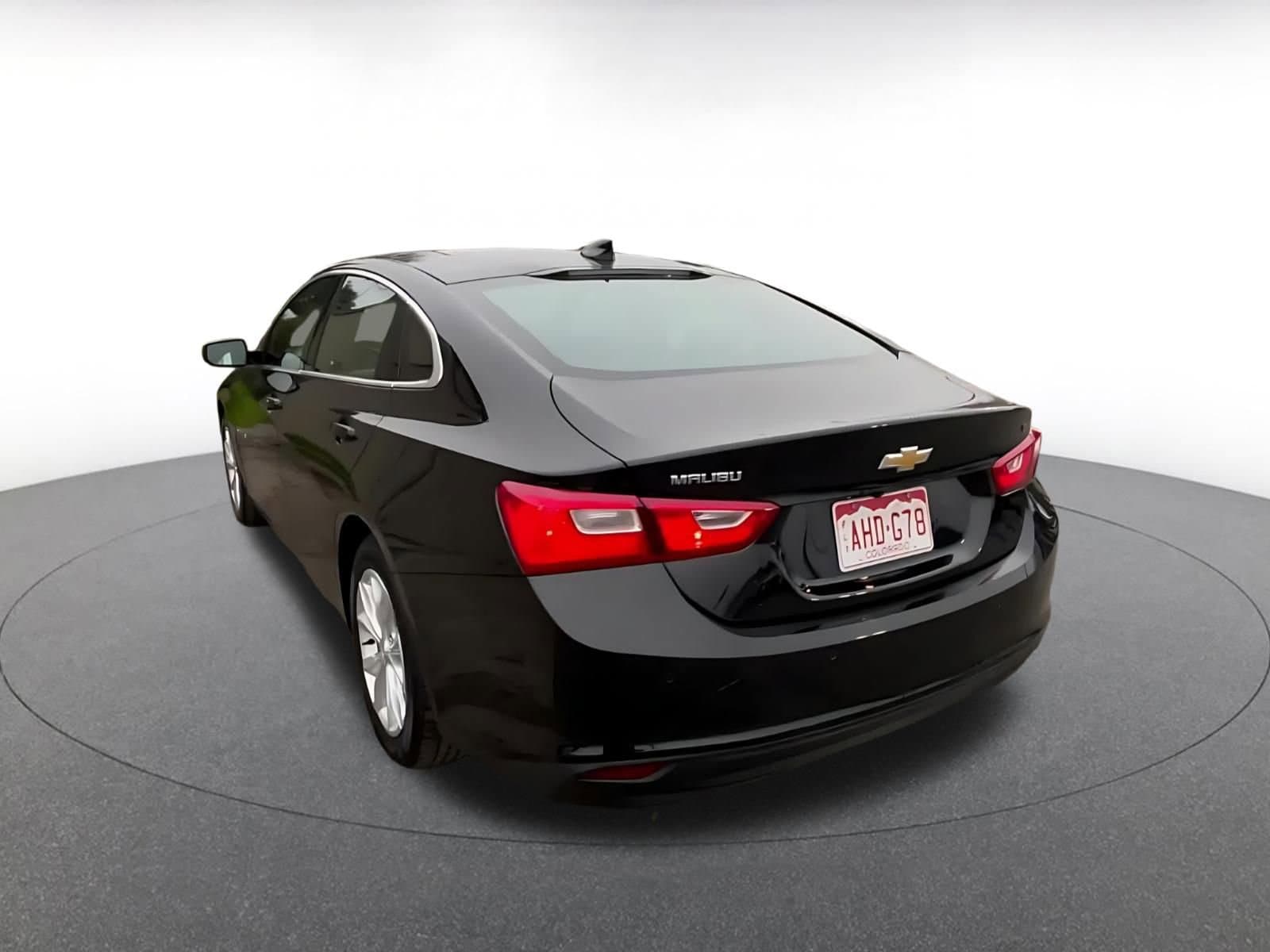 Thumbnail: 2024 Chevrolet Malibu - 11