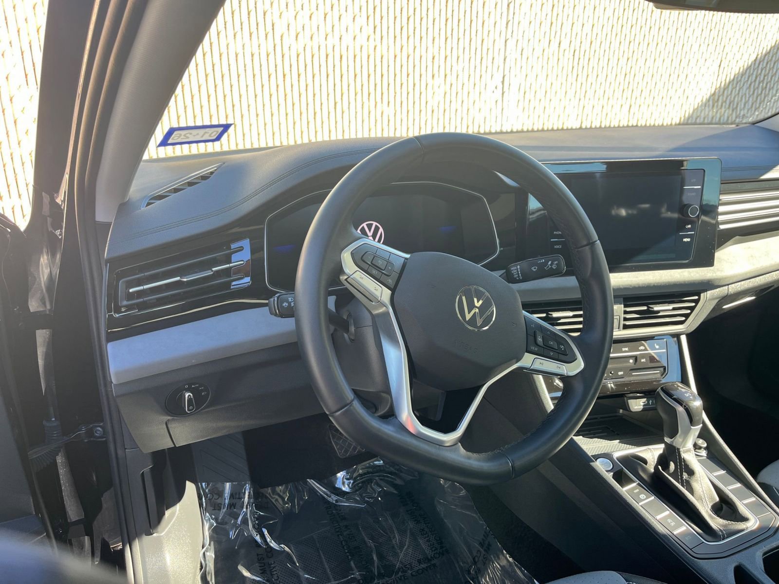 Thumbnail: 2025 Volkswagen Jetta - 33