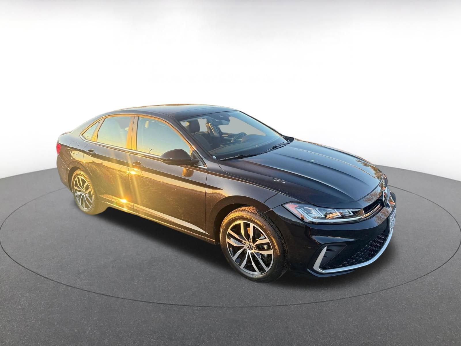 Thumbnail: 2025 Volkswagen Jetta - 1