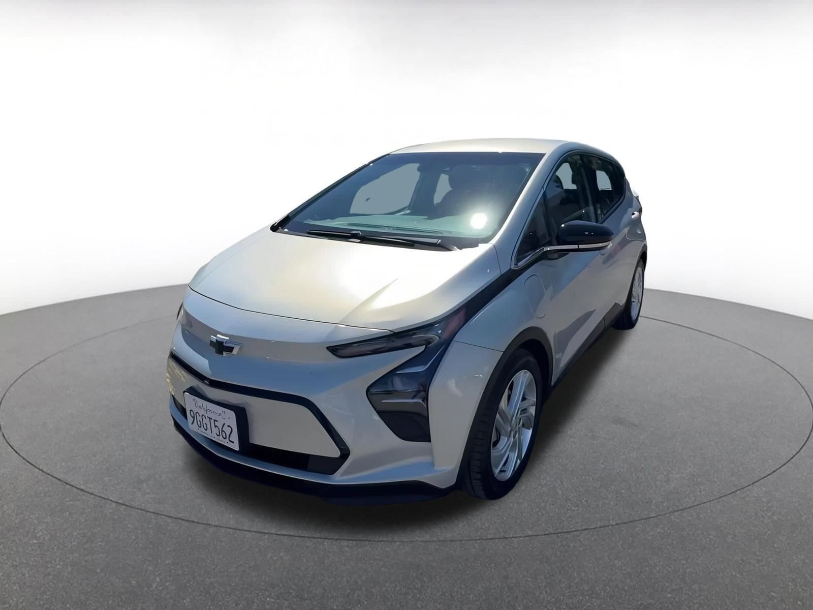 Thumbnail: 2023 Chevrolet Bolt EV - 6