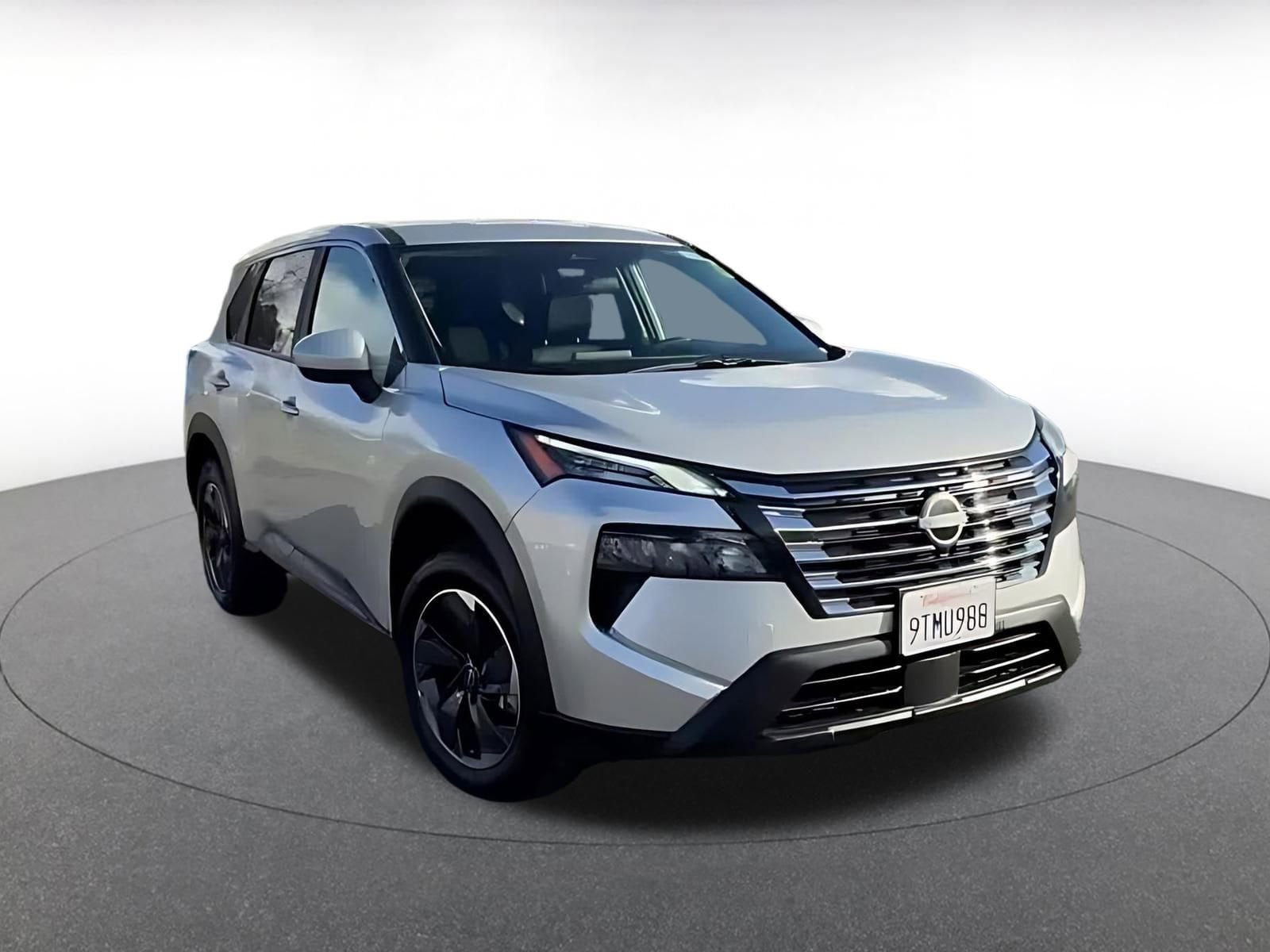 Thumbnail: 2025 Nissan Rogue - 3