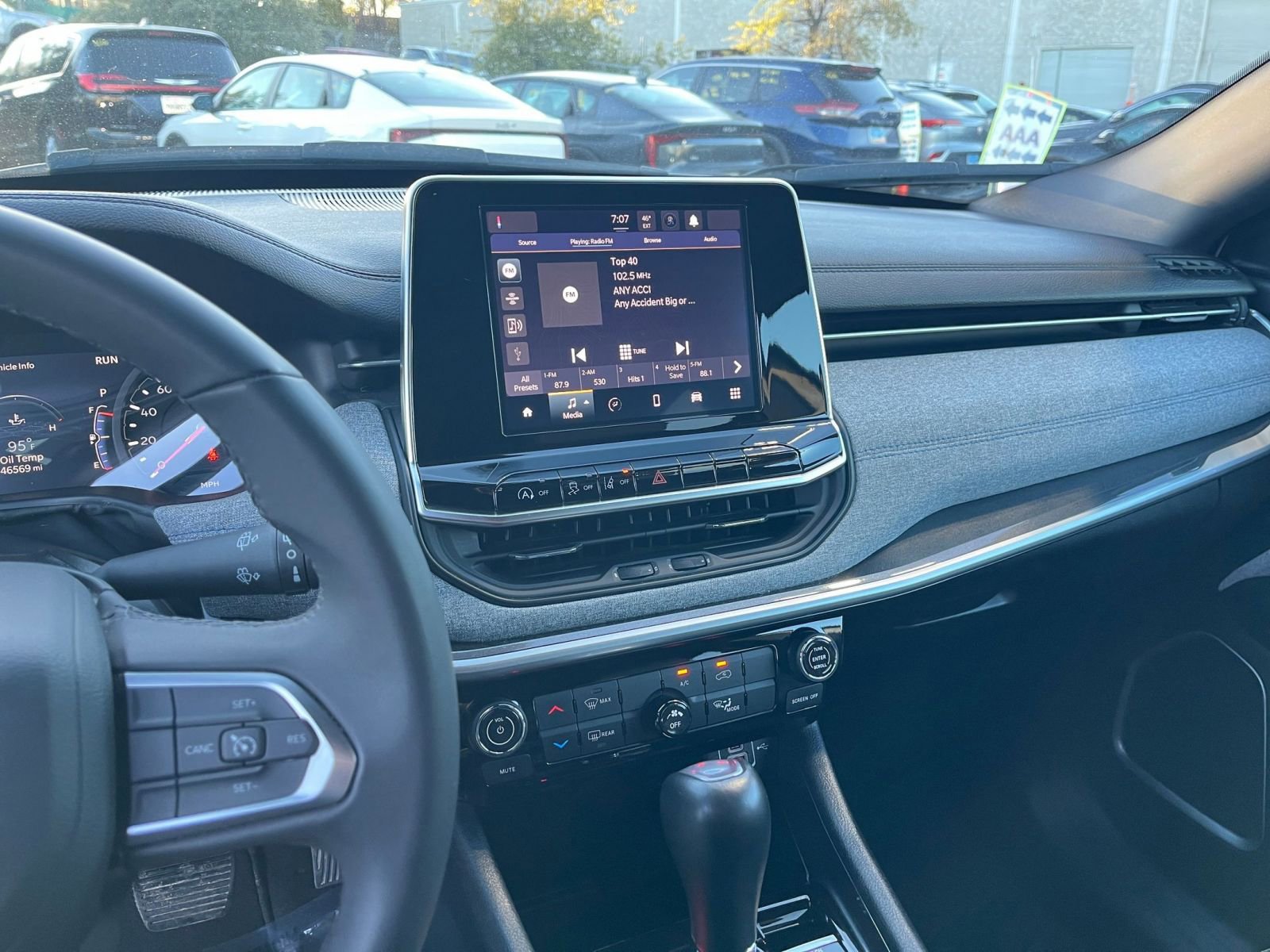 Thumbnail: 2025 Jeep Compass - 17