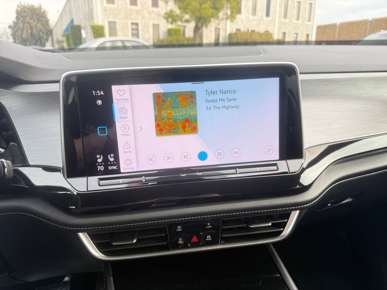 Thumbnail: 2025 Volkswagen Atlas - 18