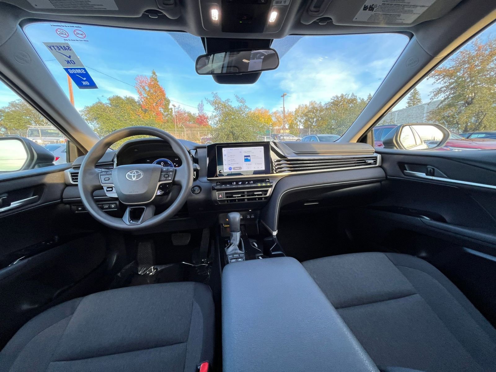 Thumbnail: 2025 Toyota Camry - 32