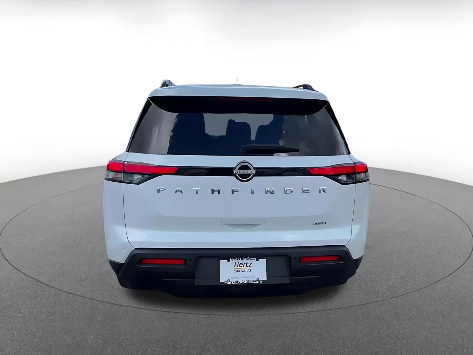 Thumbnail: 2025 Nissan Pathfinder - 12