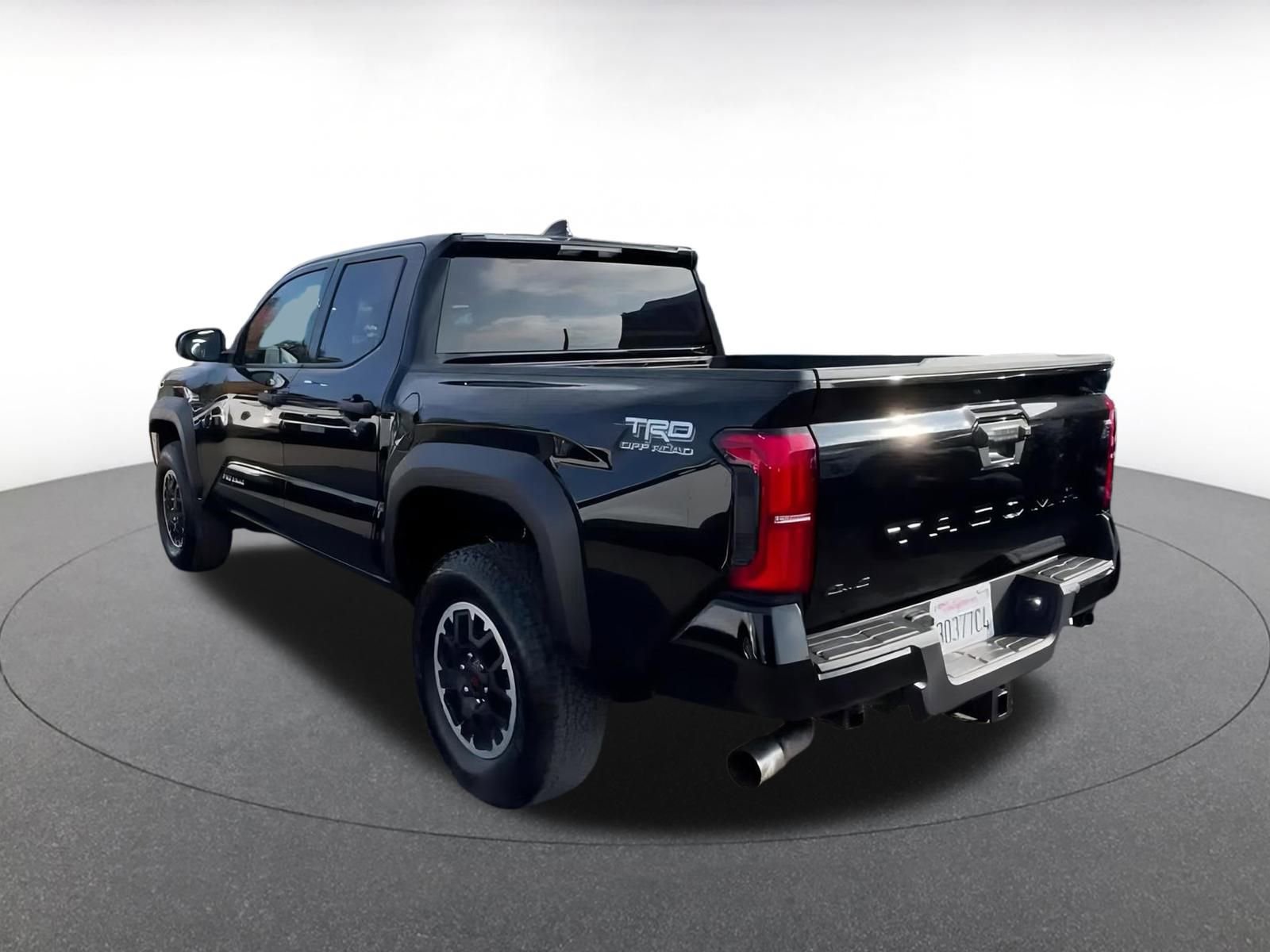 Thumbnail: 2025 Toyota Tacoma - 10