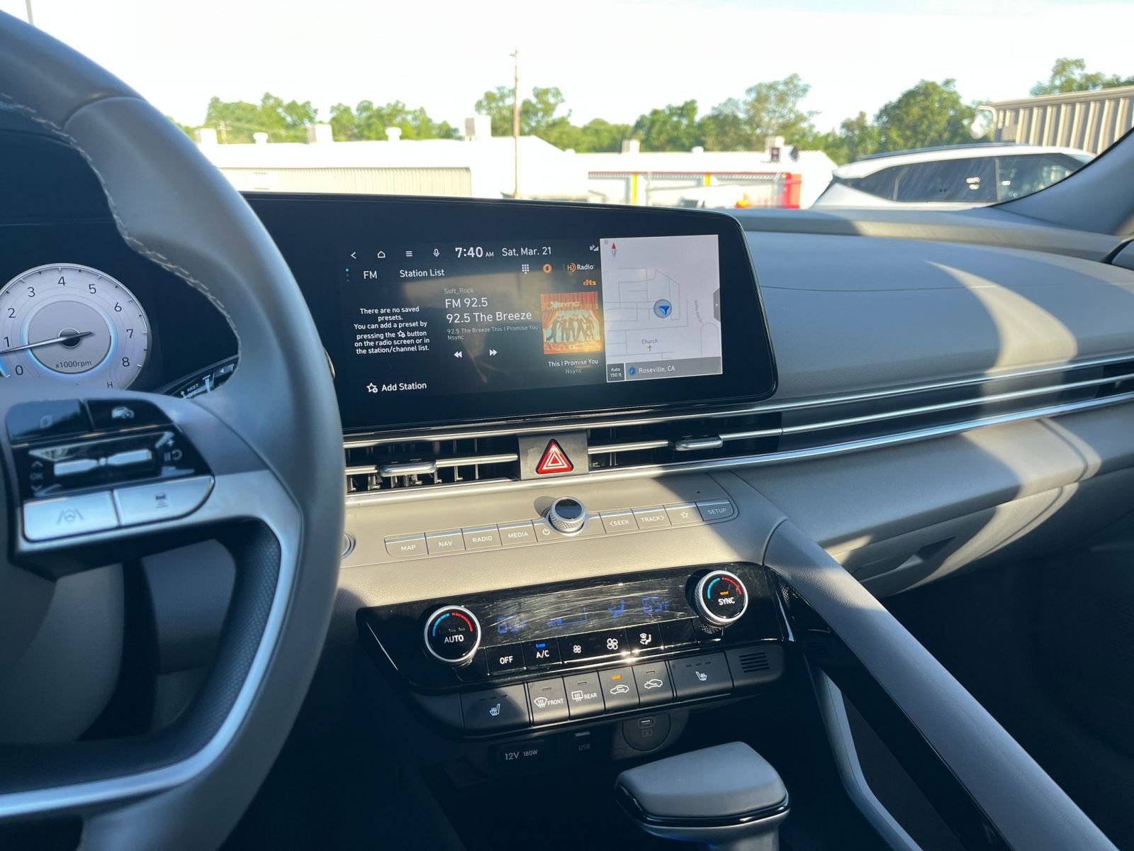 Thumbnail: 2025 Hyundai Elantra - 17