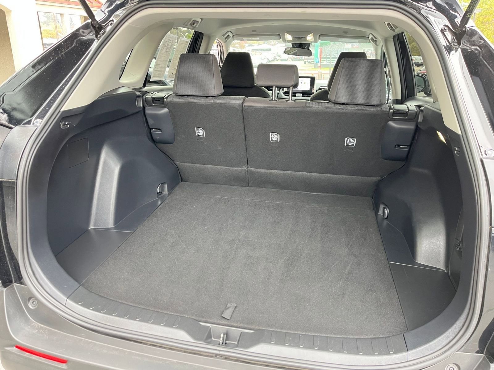 Thumbnail: 2025 Toyota RAV4 - 30