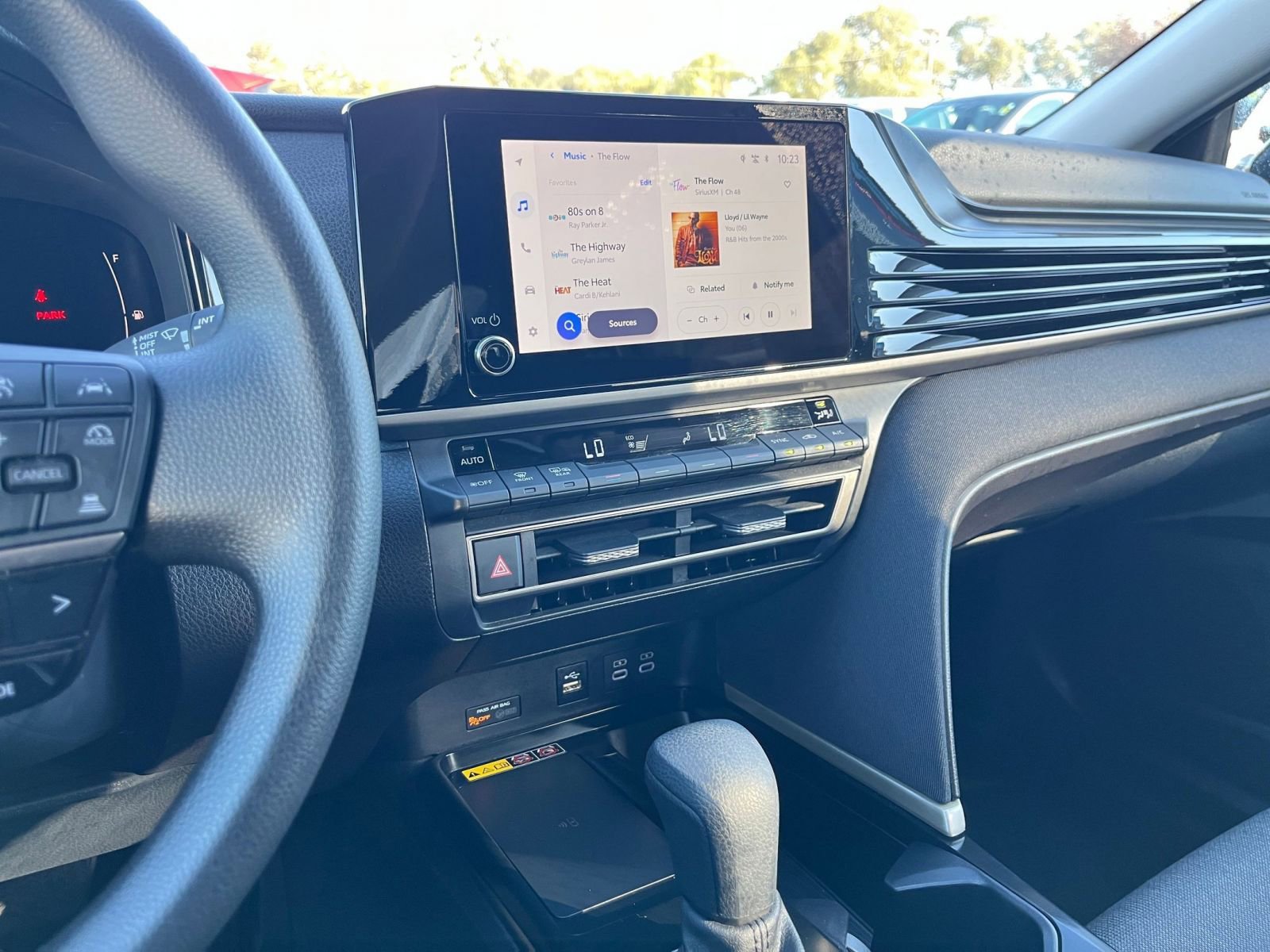 Thumbnail: 2025 Toyota Camry - 18