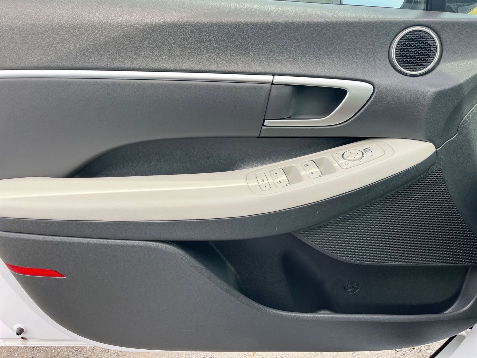 Thumbnail: 2025 Hyundai Sonata - 18