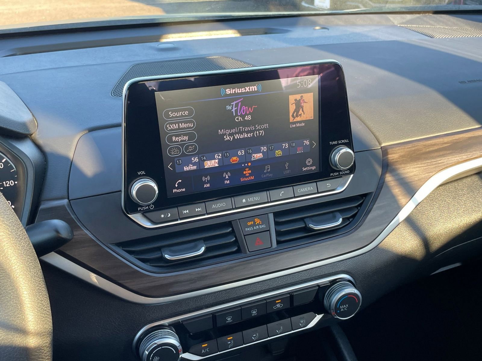 Thumbnail: 2025 Nissan Altima - 20