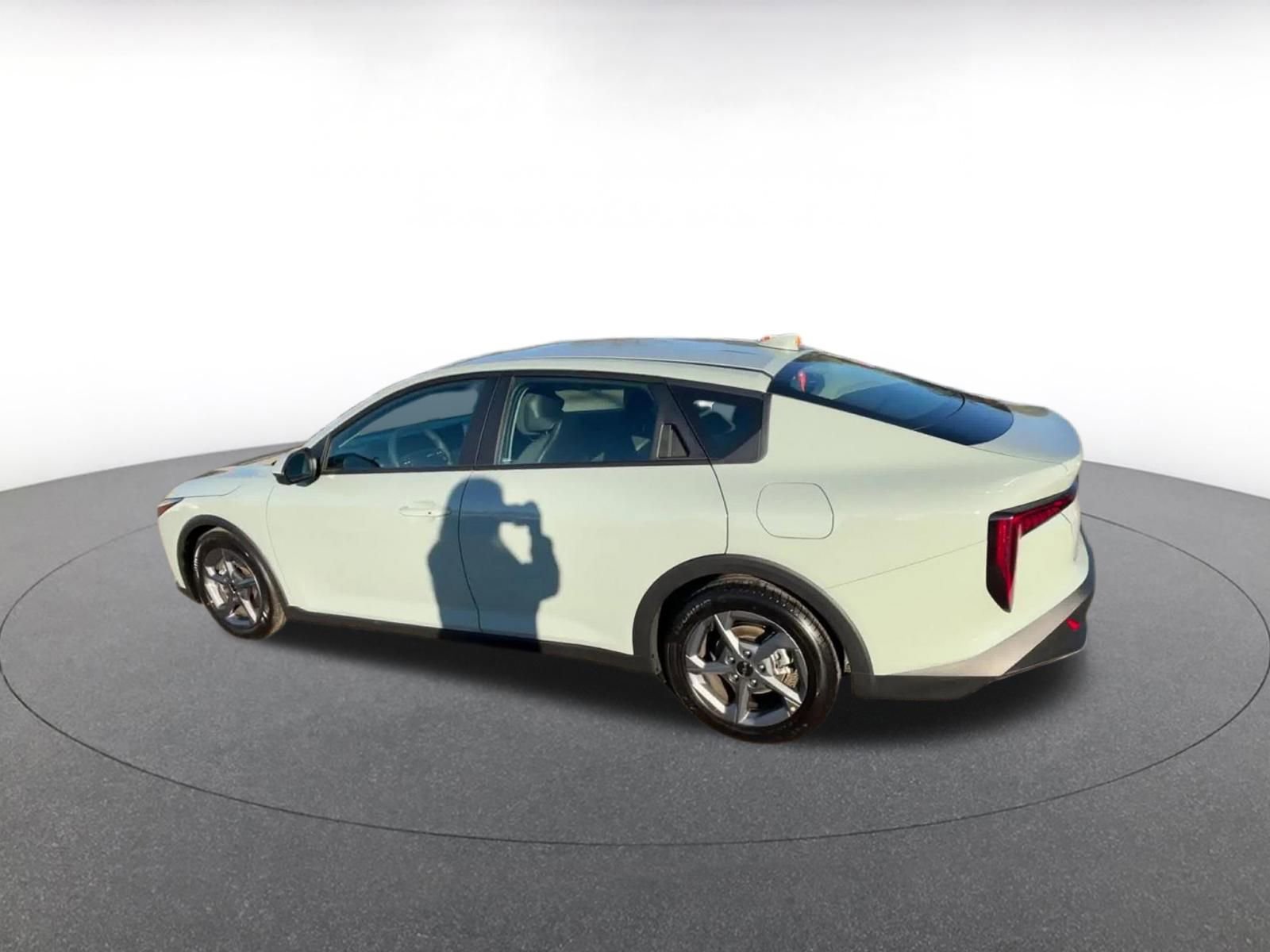 Thumbnail: 2025 Kia K4 - 10