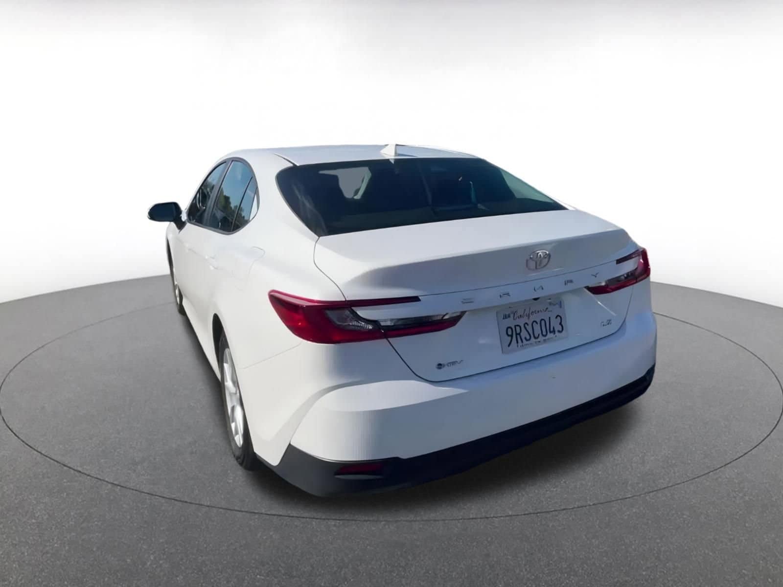 Thumbnail: 2025 Toyota Camry - 11