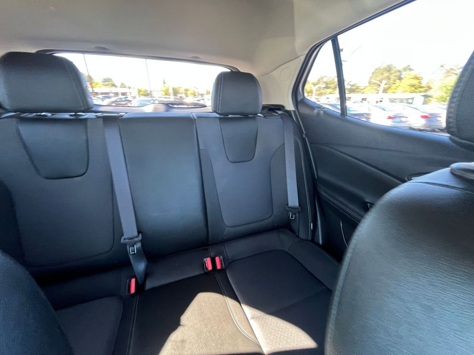 Thumbnail: 2025 Buick Encore GX - 35