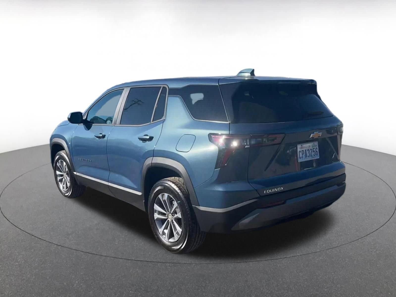 Thumbnail: 2025 Chevrolet Equinox - 11