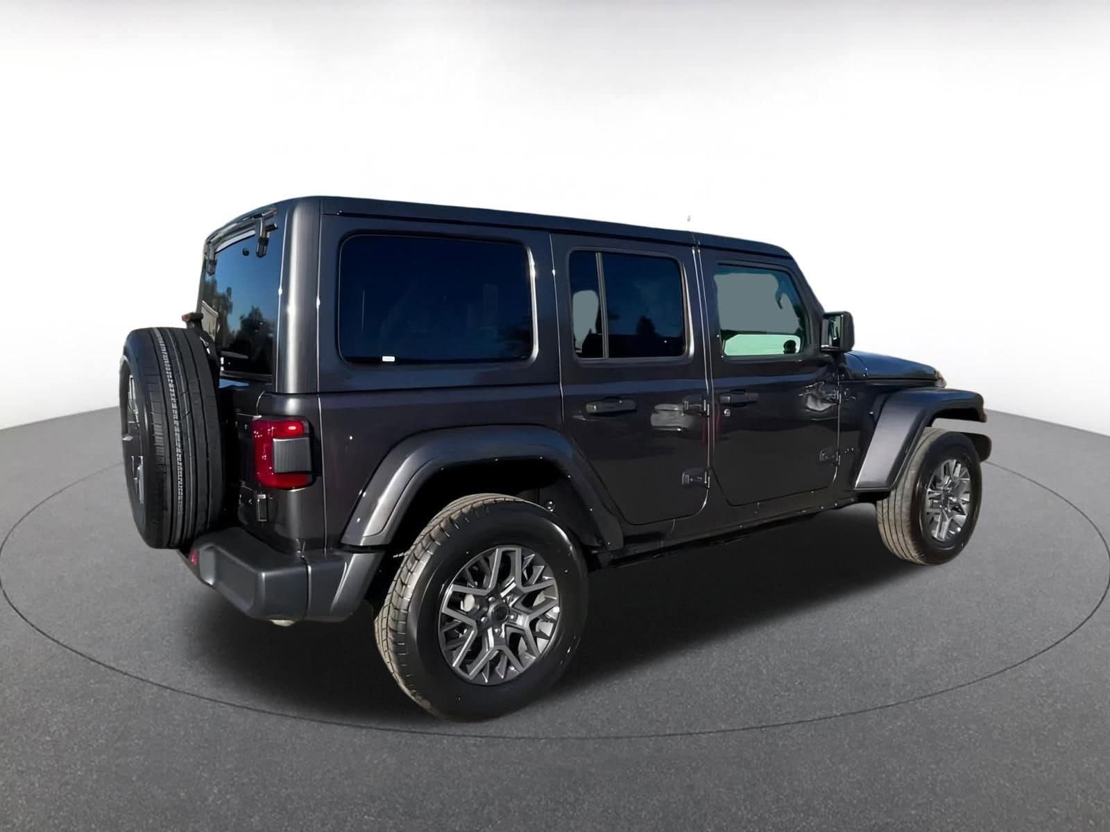 Thumbnail: 2025 Jeep Wrangler - 20