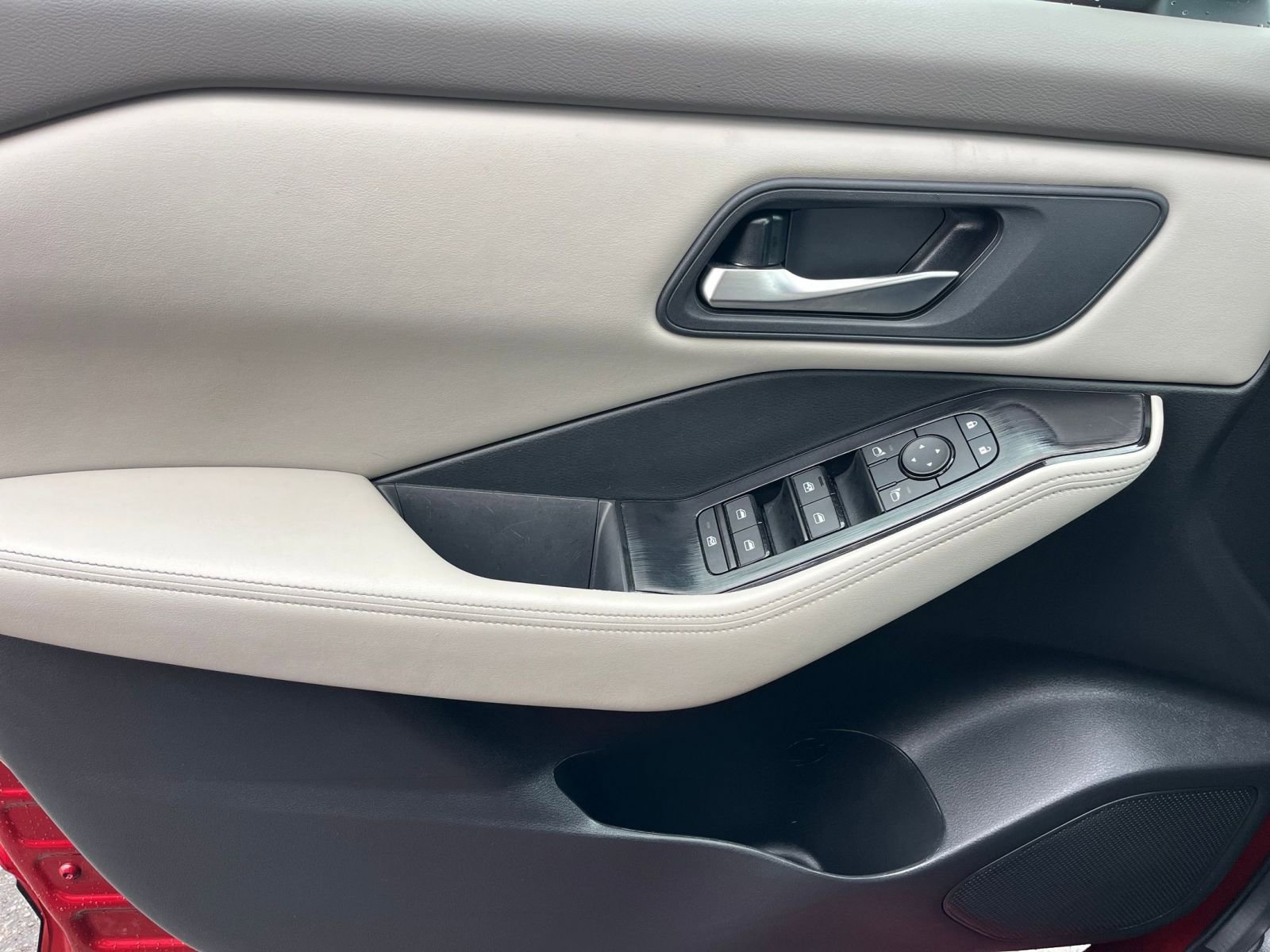 Thumbnail: 2025 Nissan Rogue - 18