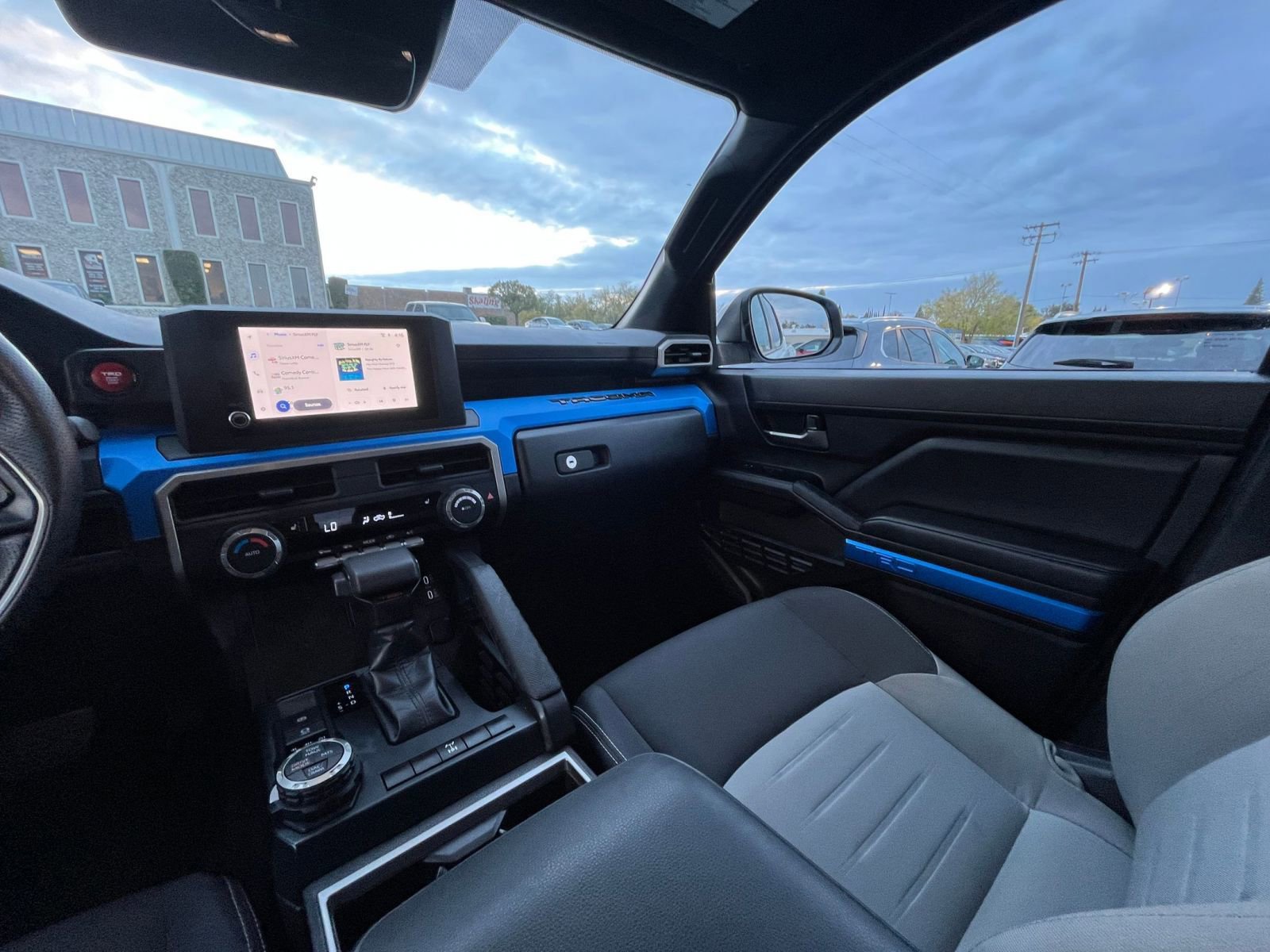 Thumbnail: 2025 Toyota Tacoma - 33