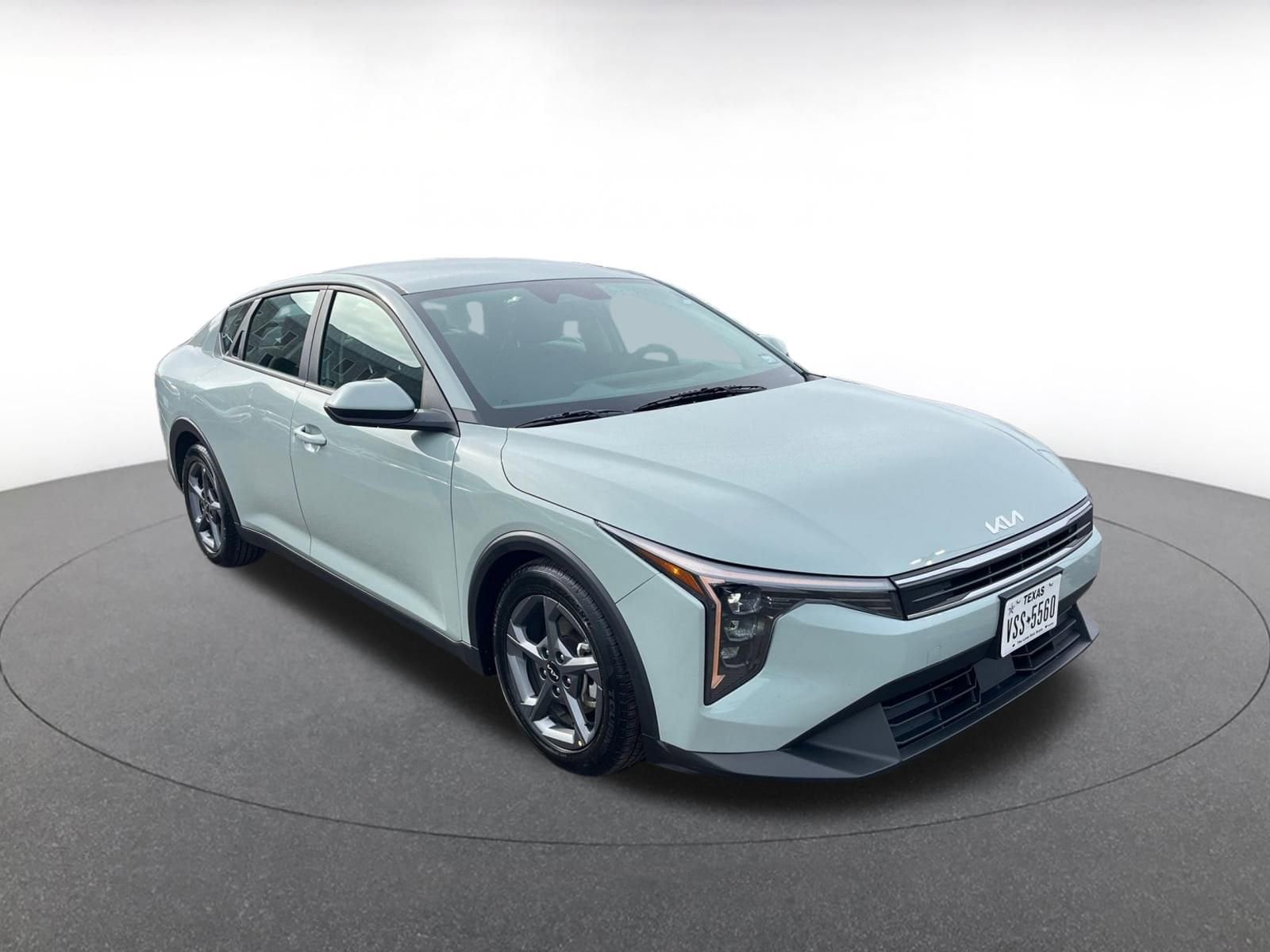 Thumbnail: 2025 Kia K4 - 1