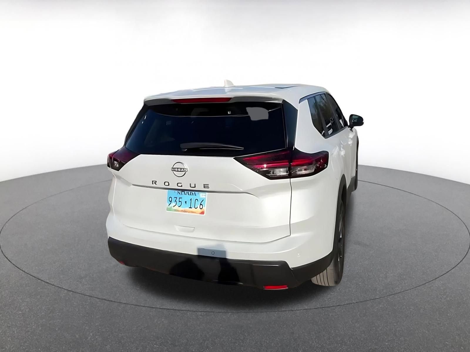 Thumbnail: 2025 Nissan Rogue - 14