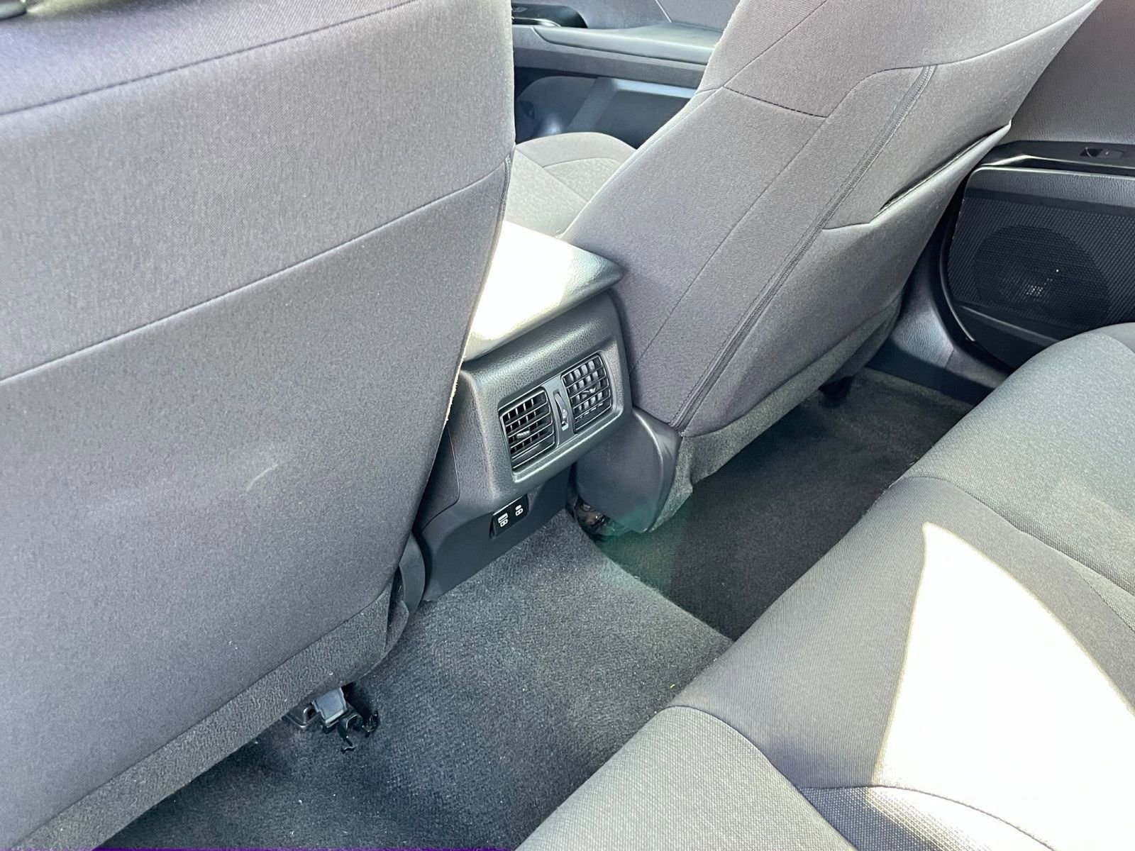 Thumbnail: 2025 Toyota Camry - 23