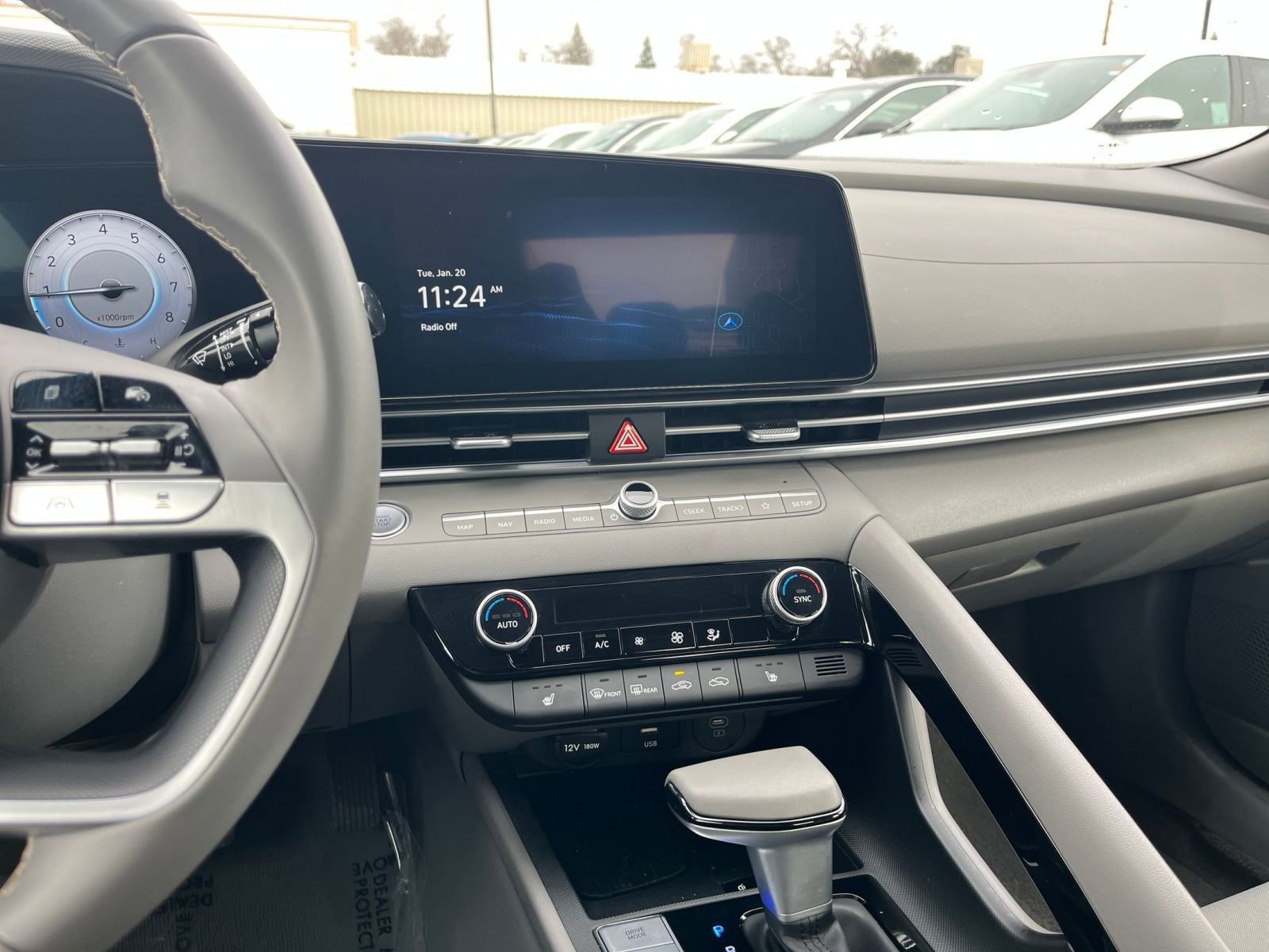 Thumbnail: 2025 Hyundai Elantra - 18