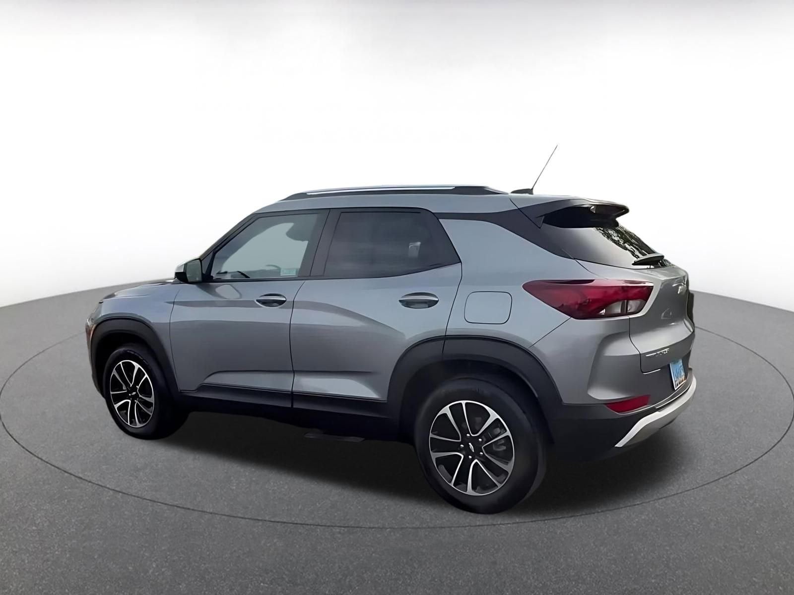 Thumbnail: 2025 Chevrolet TrailBlazer - 10