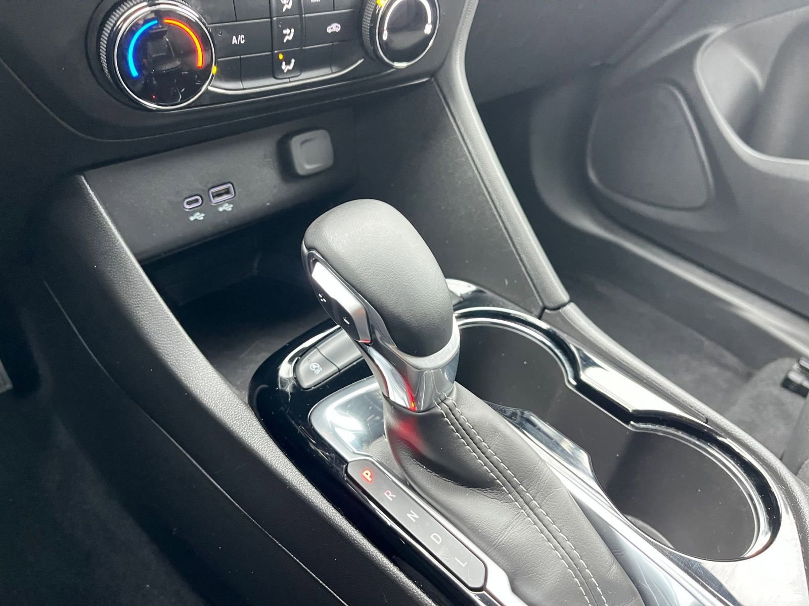 Thumbnail: 2025 Buick Encore GX - 35