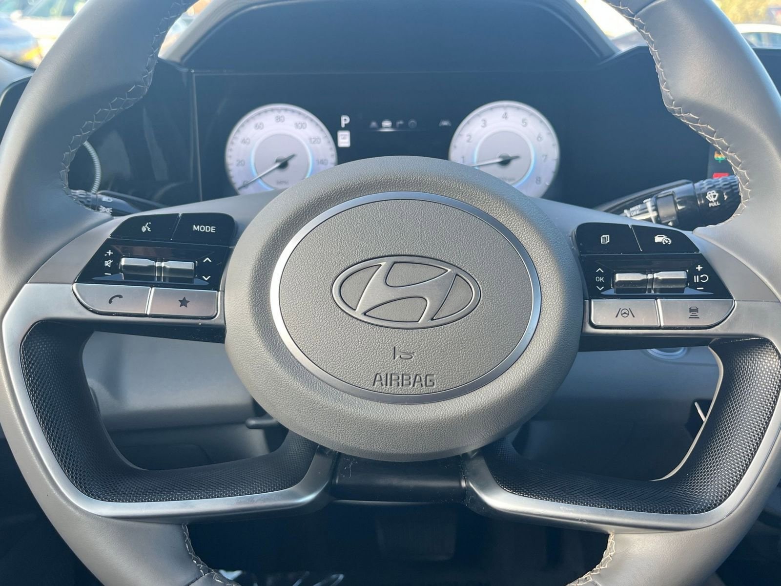 Thumbnail: 2025 Hyundai Elantra - 25