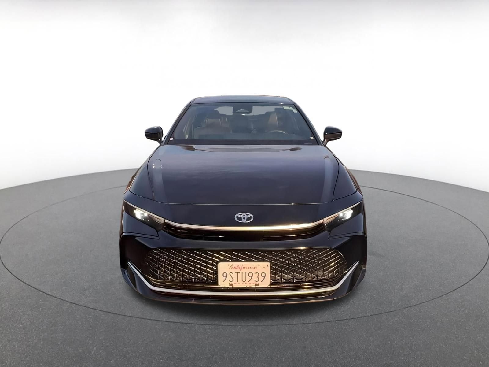 Thumbnail: 2025 Toyota Crown - 10