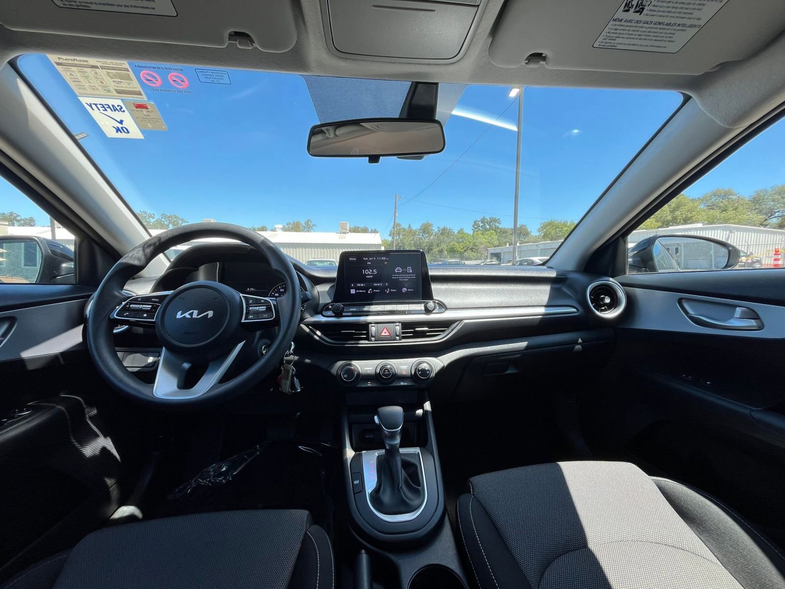 Thumbnail: 2024 Kia Forte - 31