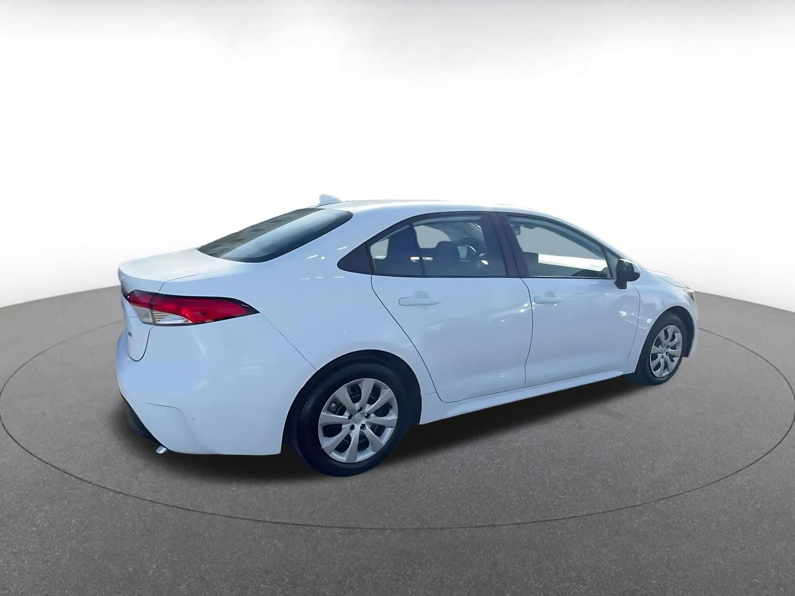 Thumbnail: 2025 Toyota Corolla - 15