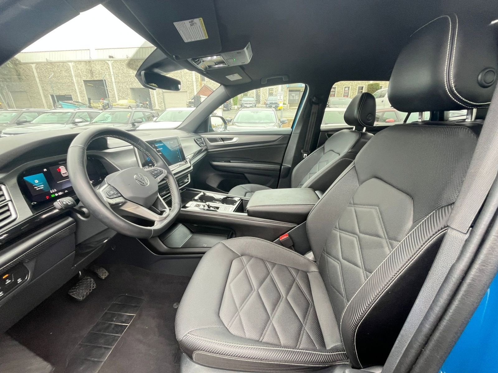 Thumbnail: 2025 Volkswagen Atlas - 28