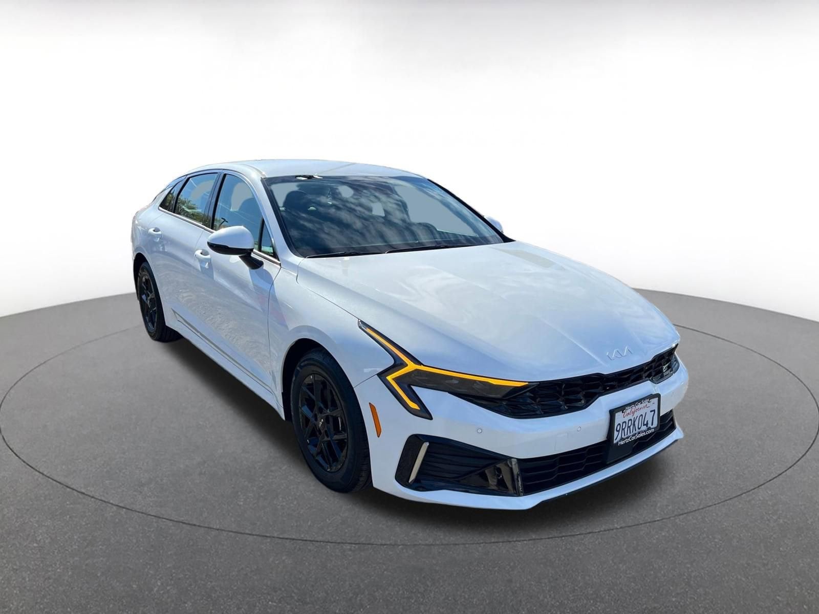 Thumbnail: 2025 Kia K5 - 1