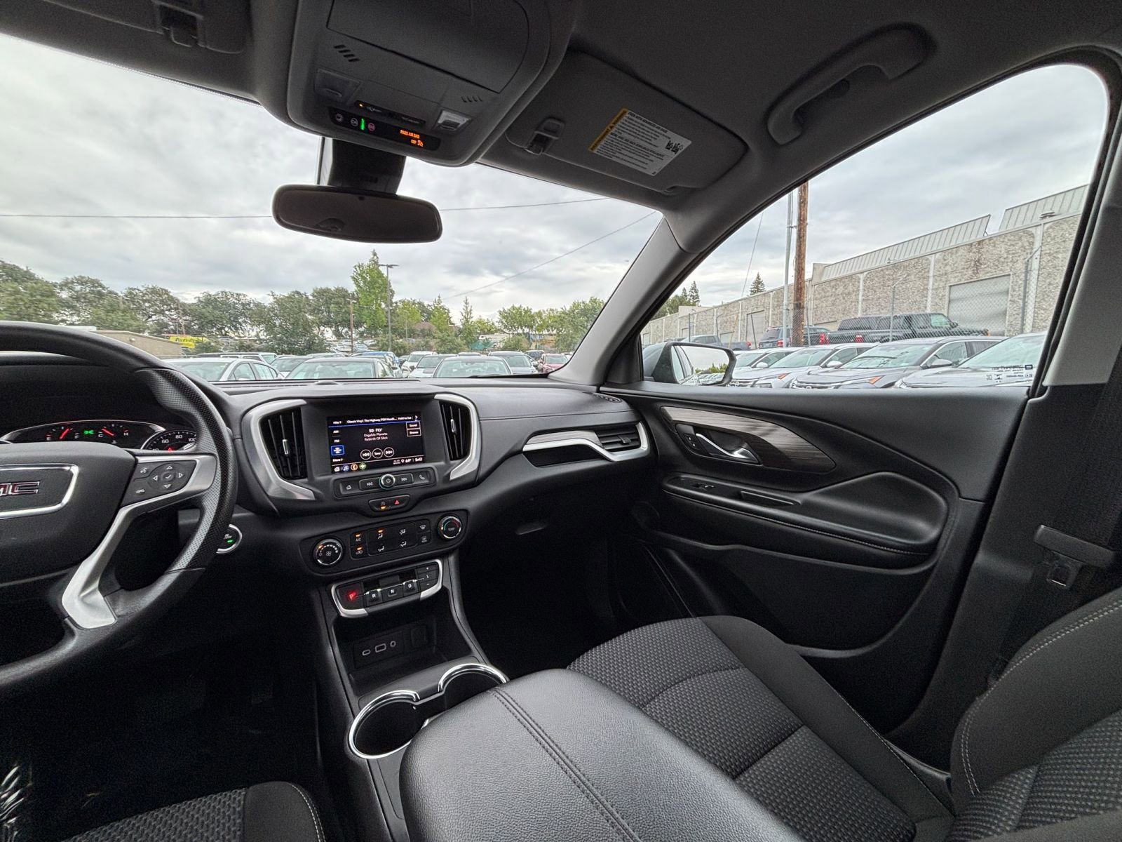 Thumbnail: 2024 GMC Terrain - 34