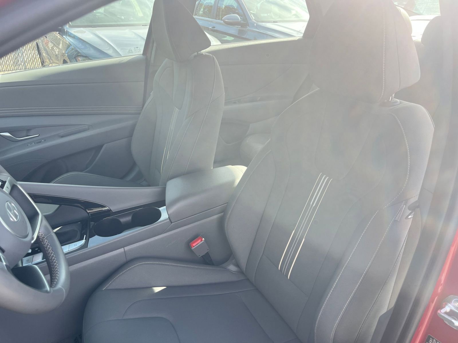 Thumbnail: 2025 Hyundai Elantra - 34