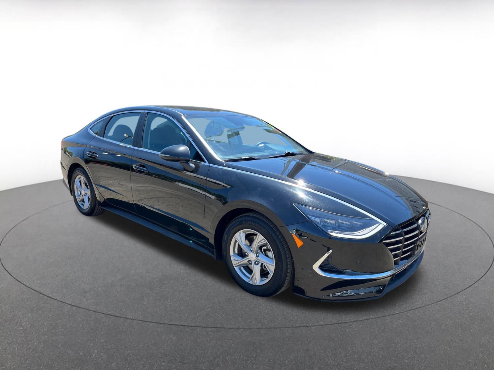 Thumbnail: 2023 Hyundai Sonata - 1