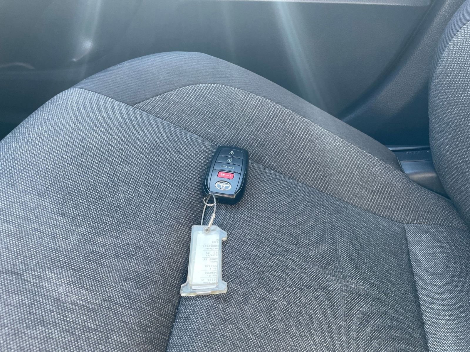 Thumbnail: 2025 Toyota Camry - 22