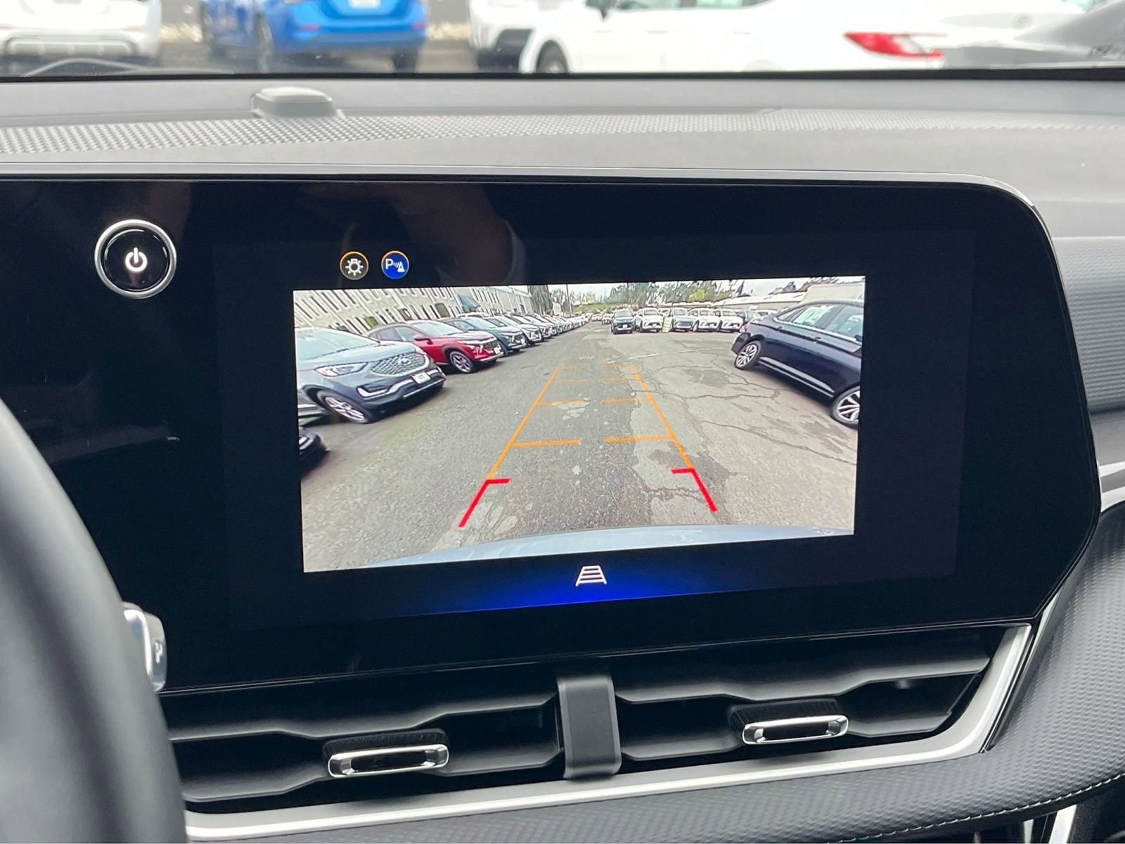 Thumbnail: 2025 Chevrolet Equinox - 17